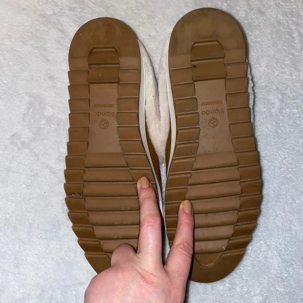 Blondo waterproof camel suede ankle shoe slipper faux fur size 8M - Picture 2 of 8